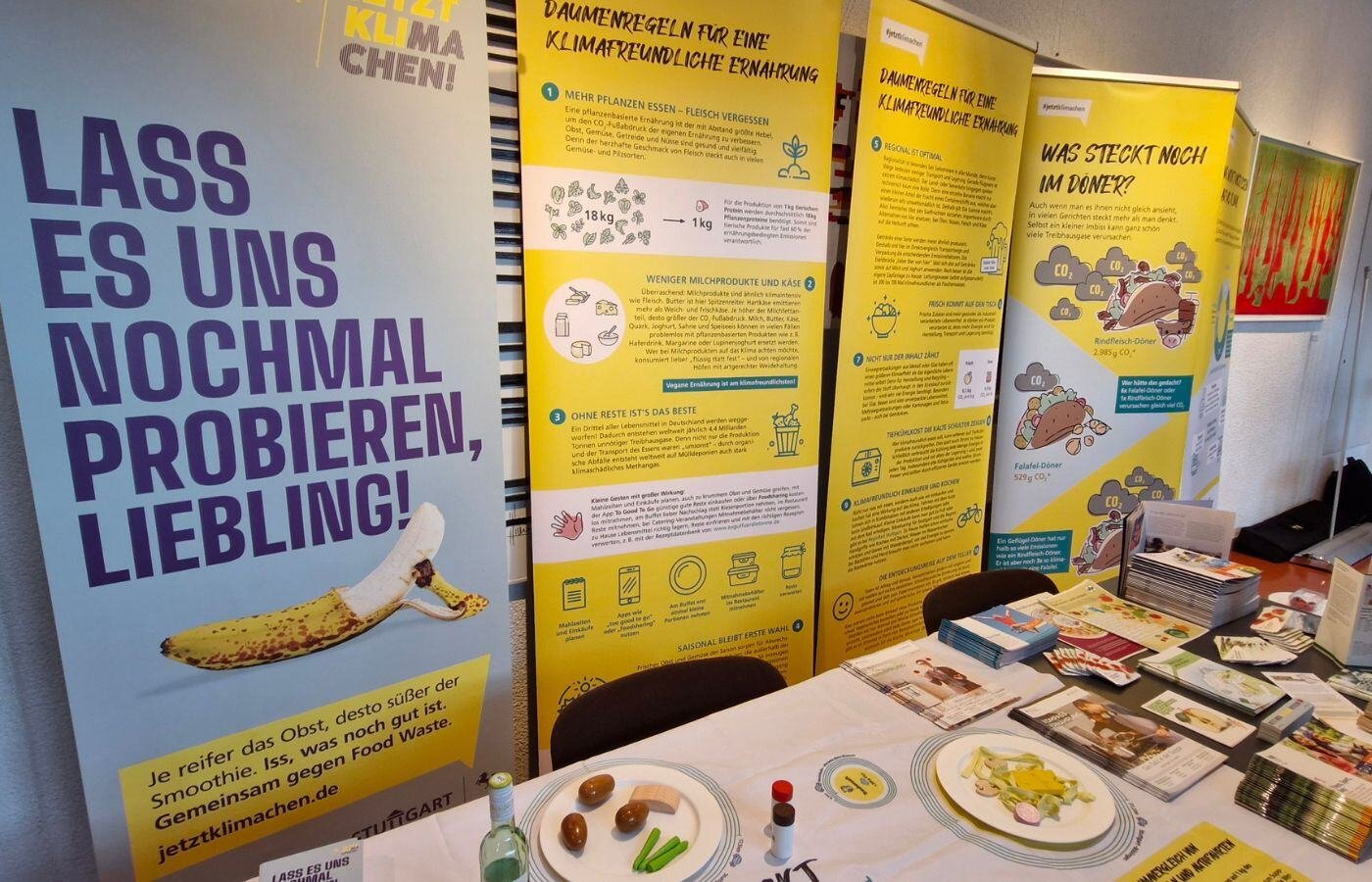 Wanderausstellung_klimafreundlicheErnährung_RollUps