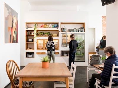 raupe-immersatt-foodsharing-cafe-c-svenweber